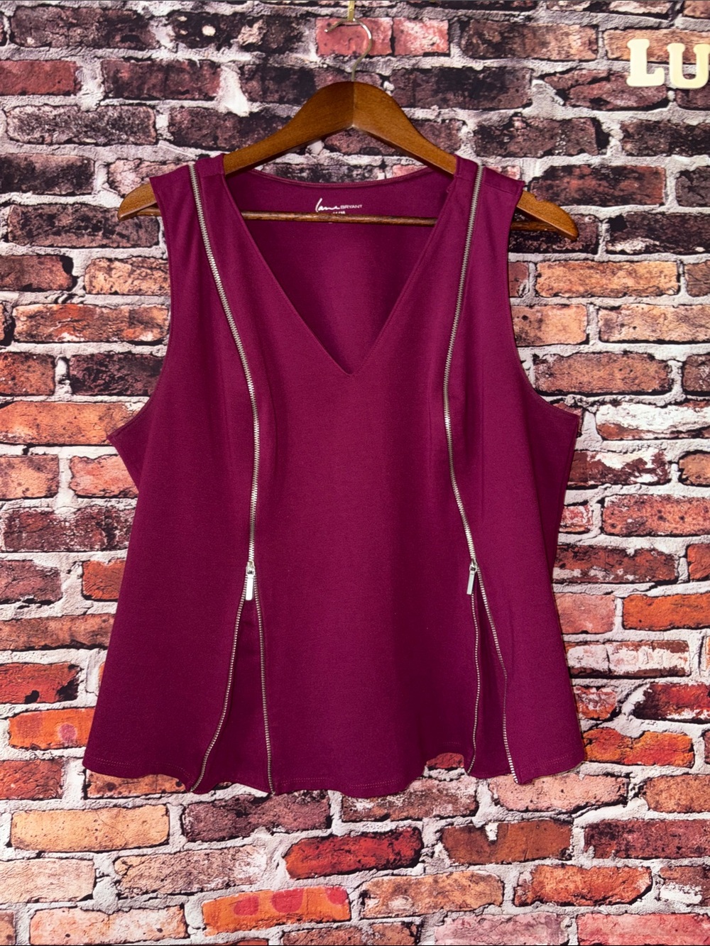 Lane Bryant Plum Wine V-Neck Tank with Dual Silver Zippers Size 14/16 XL